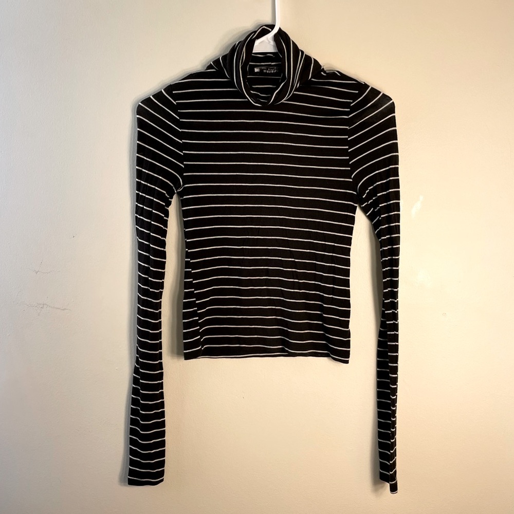 Zara Trafaluc black and white striped long sleeved top winter women’s small